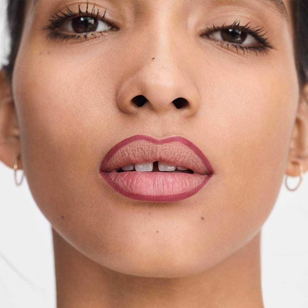 1000 Kisses Lip Liner