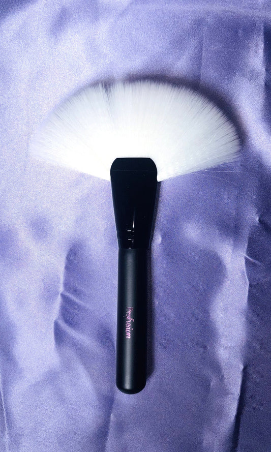 Powder Fan Brush