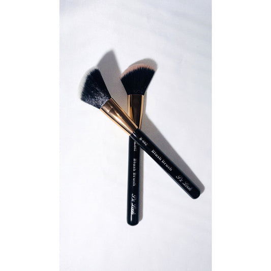 Blush Brush