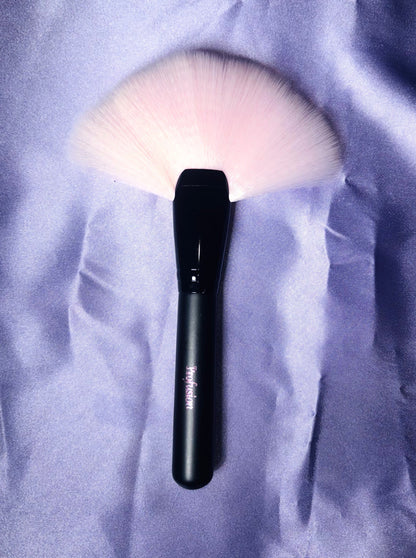 Powder Fan Brush
